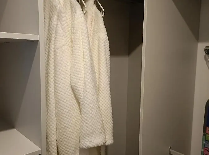 Polanki Aqua 105b アパート *